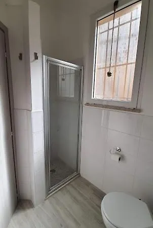 Casa Fronte Mare Sassonia 2 *