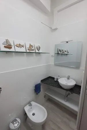 Appartamento Casa Fronte Mare Sassonia 2